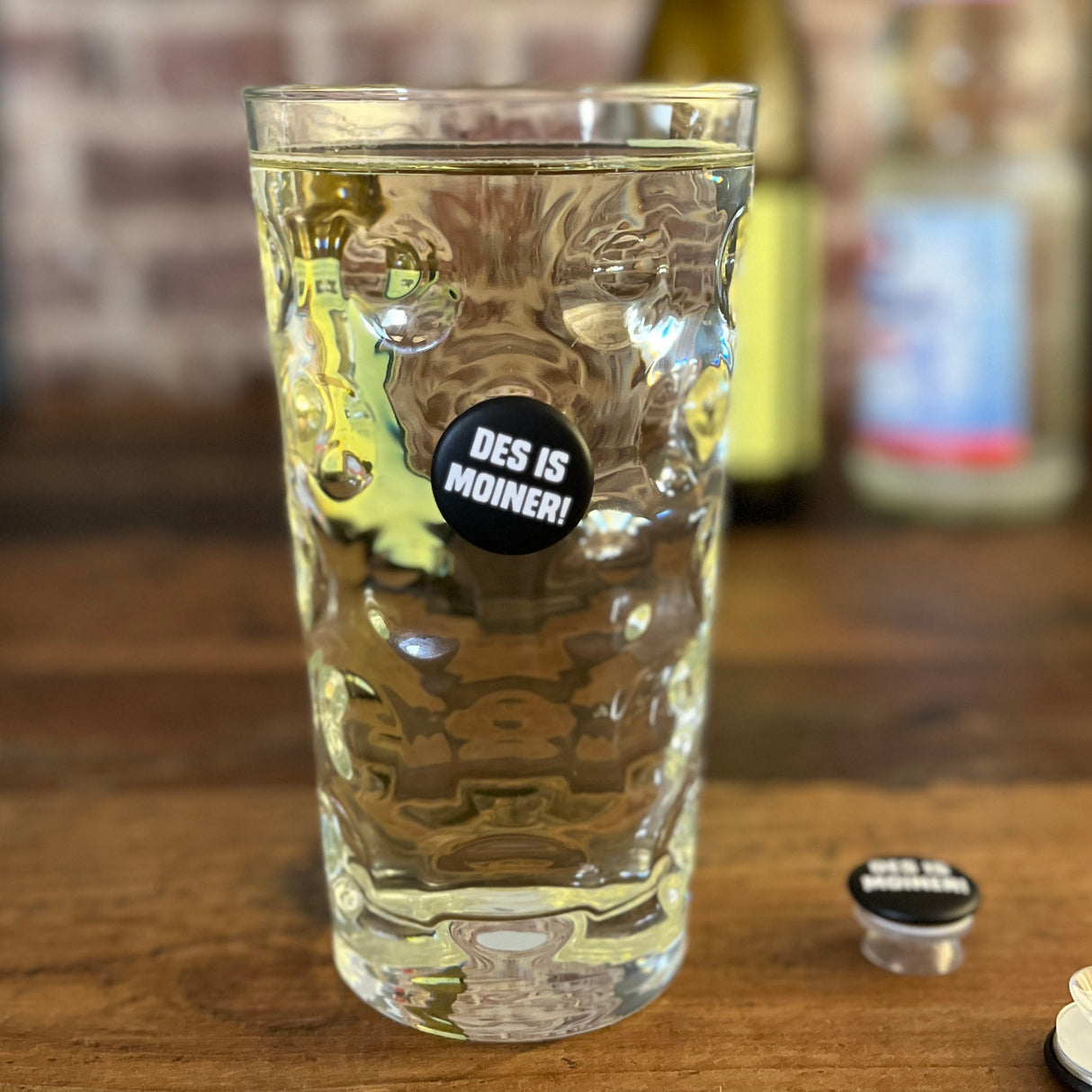 DES IS MOINER! Button - mit Saugnapf Ø 25 mm, schwarz, Dubbeglas & Pfälzisch Shop