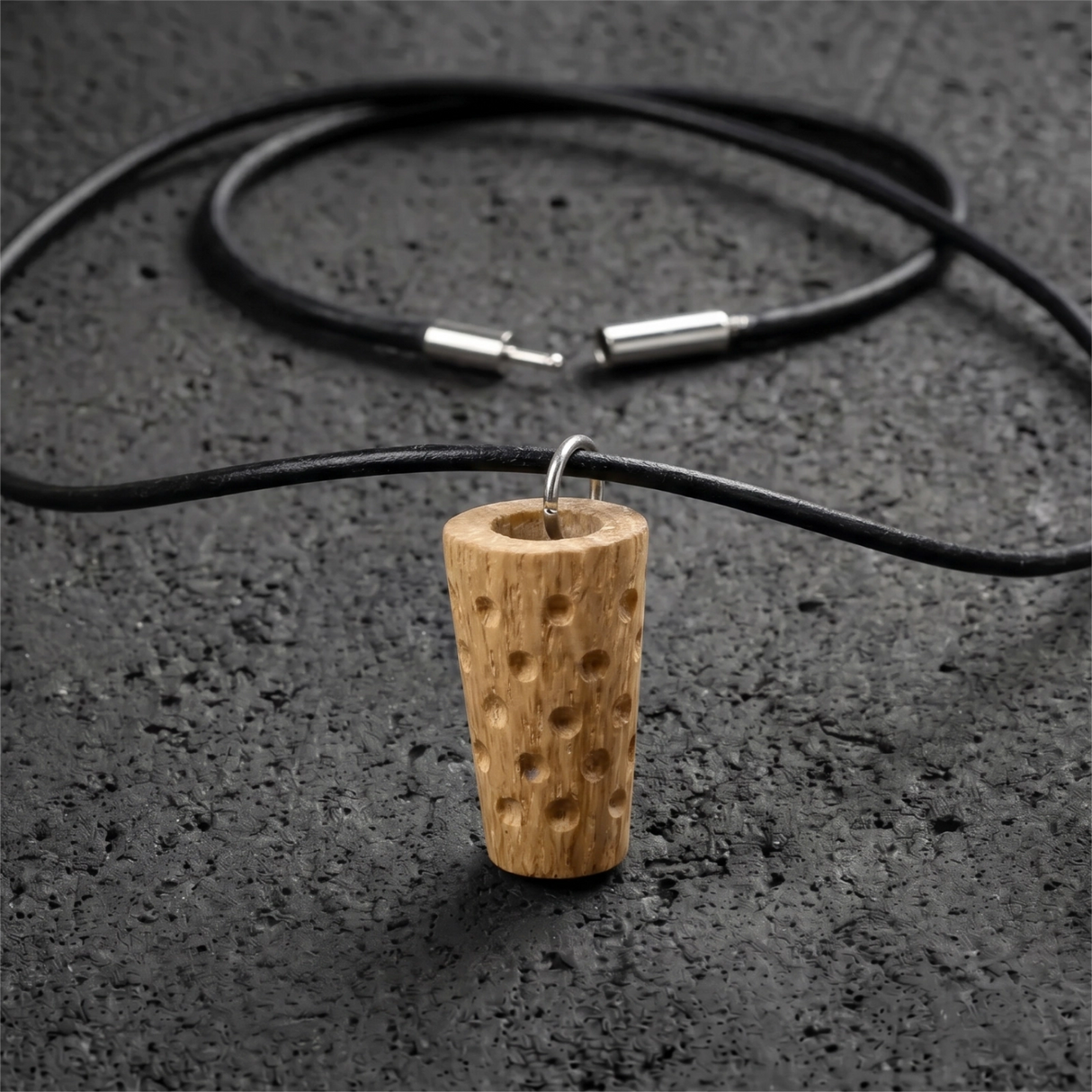Dubbeglas Kette - Anhänger aus Eiche