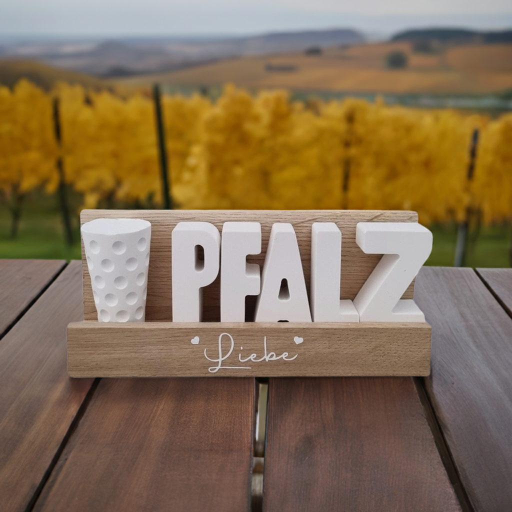 Pfalz & Dubbeglas Deko in Weinbergen