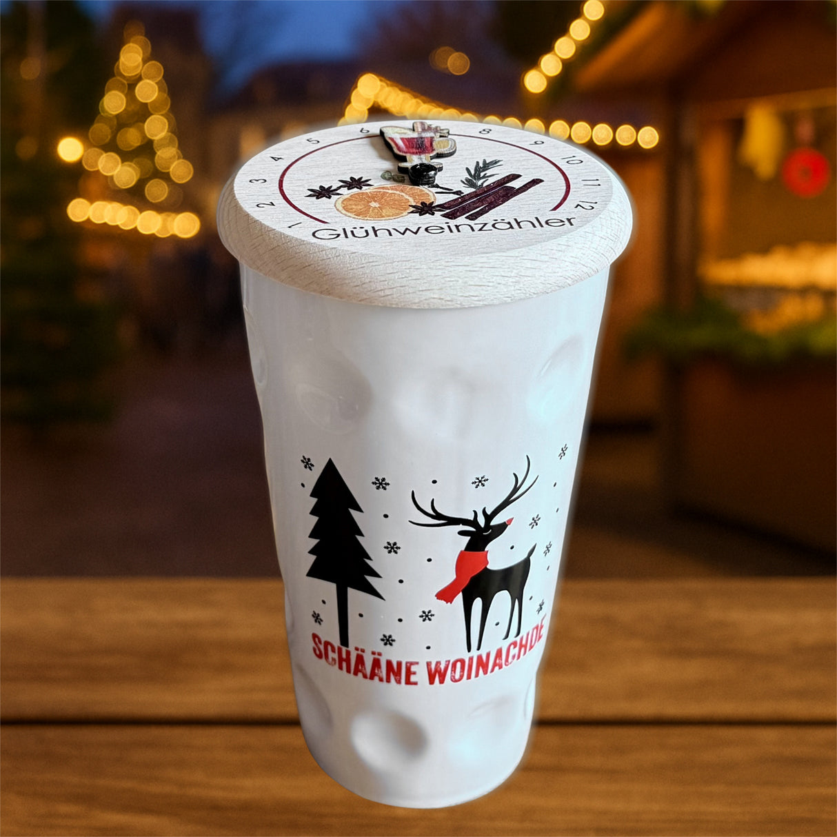 Glühweinzähler Deckel auf einer Dubbetasse