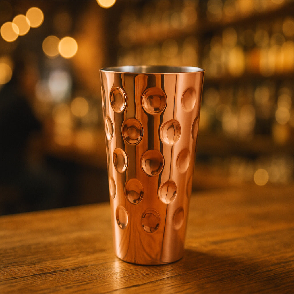 Pfälzer Gral - Dubbeglas aus Edelstahl 0,5 Liter - Kupfer, an der Bar