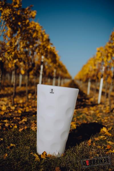 LED Dubbeglas Hocker im Weinberg