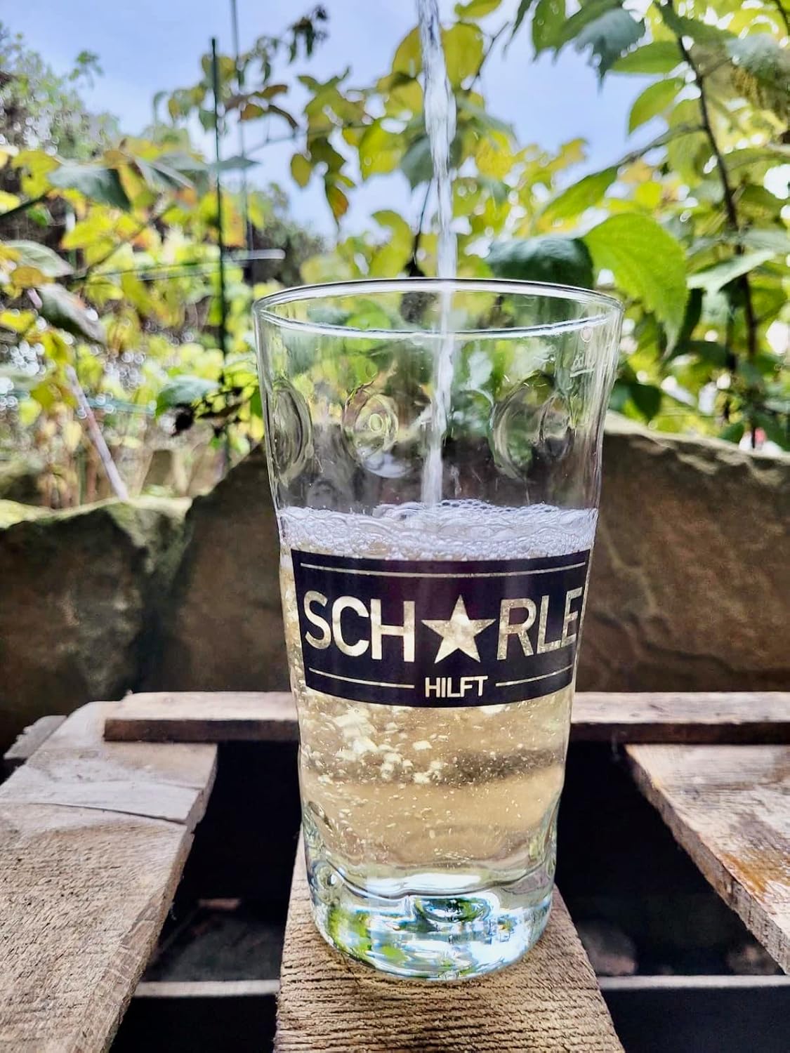 Schorle hilft Dubbglas 0,5 L (inkl. 3 Euro Spende) - Aufdruck Schwarz, Rieslingschorle