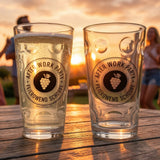 Das Pfälzer Dubbeglas ist ideal für eine After Work Party.