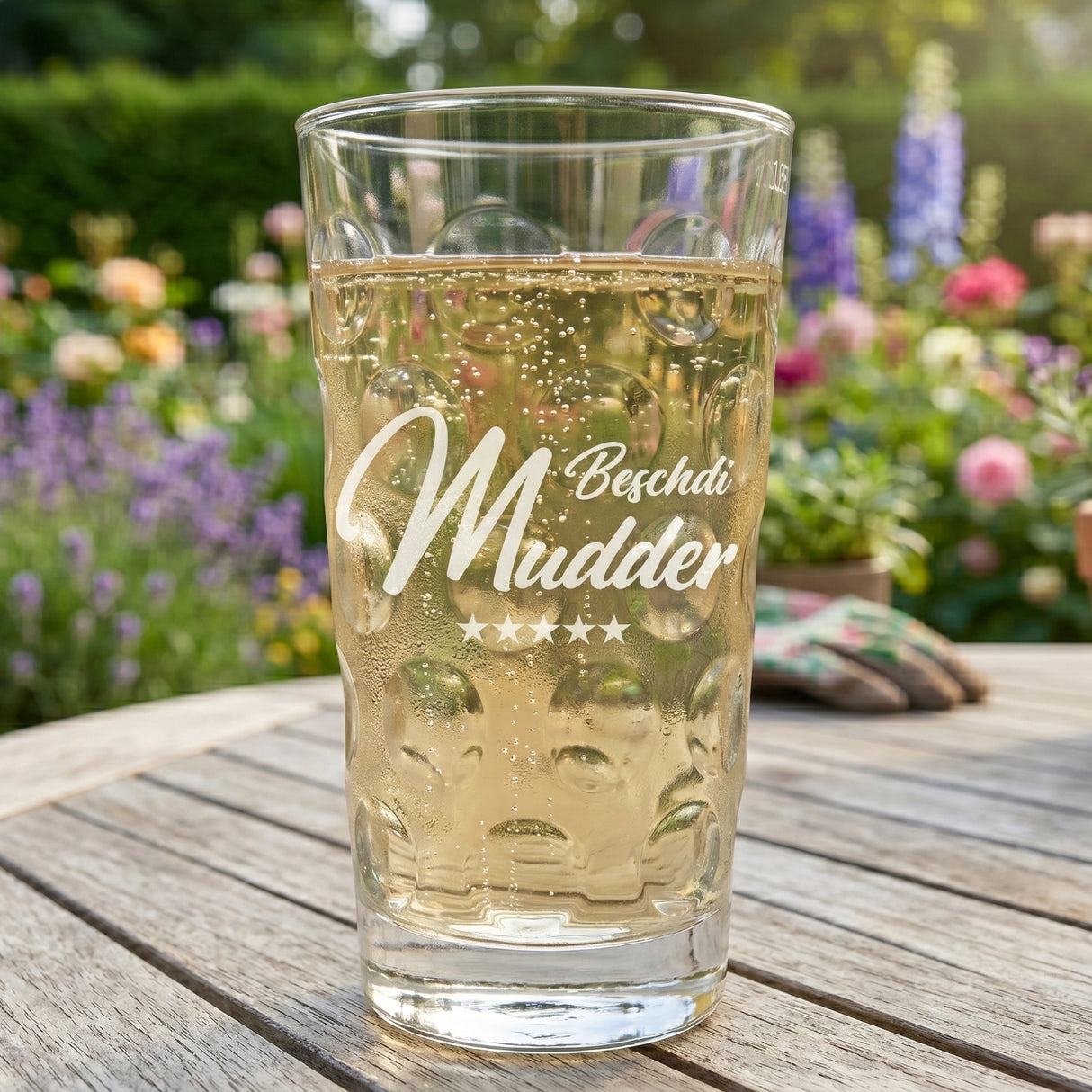 Beste Mama Dubbeglas im Garten