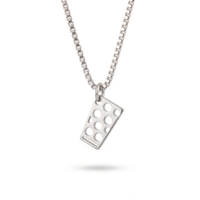 Elegante Halskette mit Dubbeglas-Anhänger in Silber
