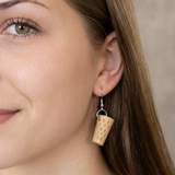 Stilvoller Dubbe Ohrschmuck aus Eiche – inspiriert von der Pfalz
