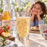 Das Klääni Zeck Dubbeglas 0,25 L ist ideal für eine kleine Apfelsafschorle