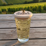 Pfalz - Dubbe-Deckel in den Pfälzer Weinbergen, Schutz vor Wespen