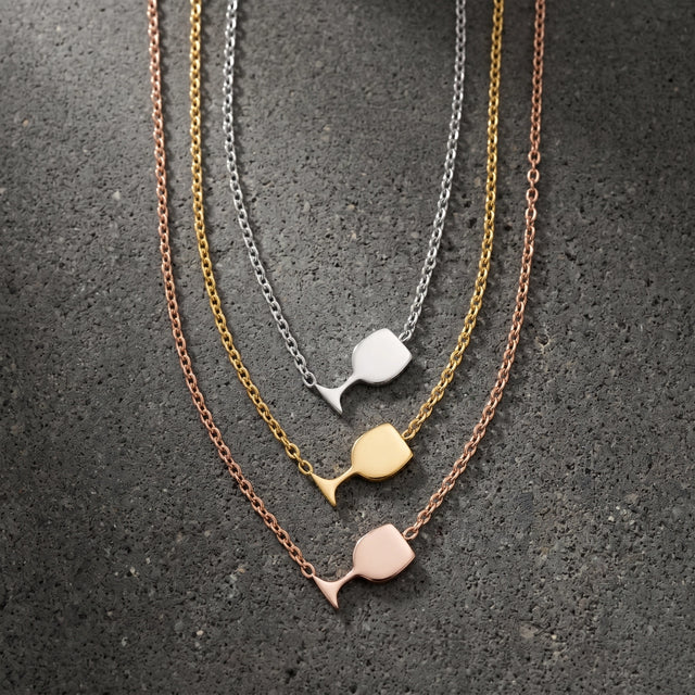 Die Weinglas Kette gibt es in 3 Farben