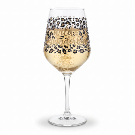 Wild & Wunderbar Weinglas mit einer Rieslingschorle